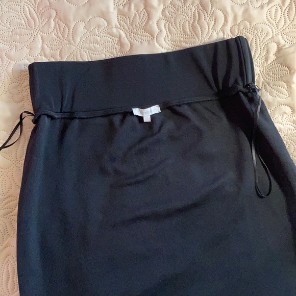 Black stretchy high waist very quality skirt - Picture 6 of 7